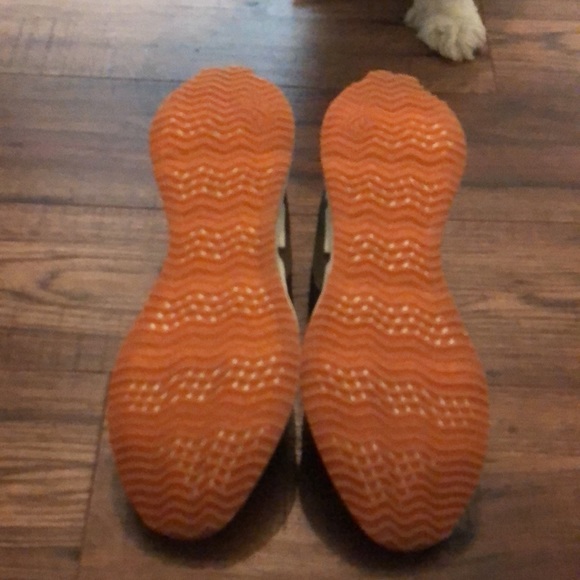 Brand new Reeboks! Never worn! - Picture 2 of 6